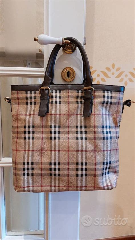 interno borsa burberry originale|Burberry Limited.